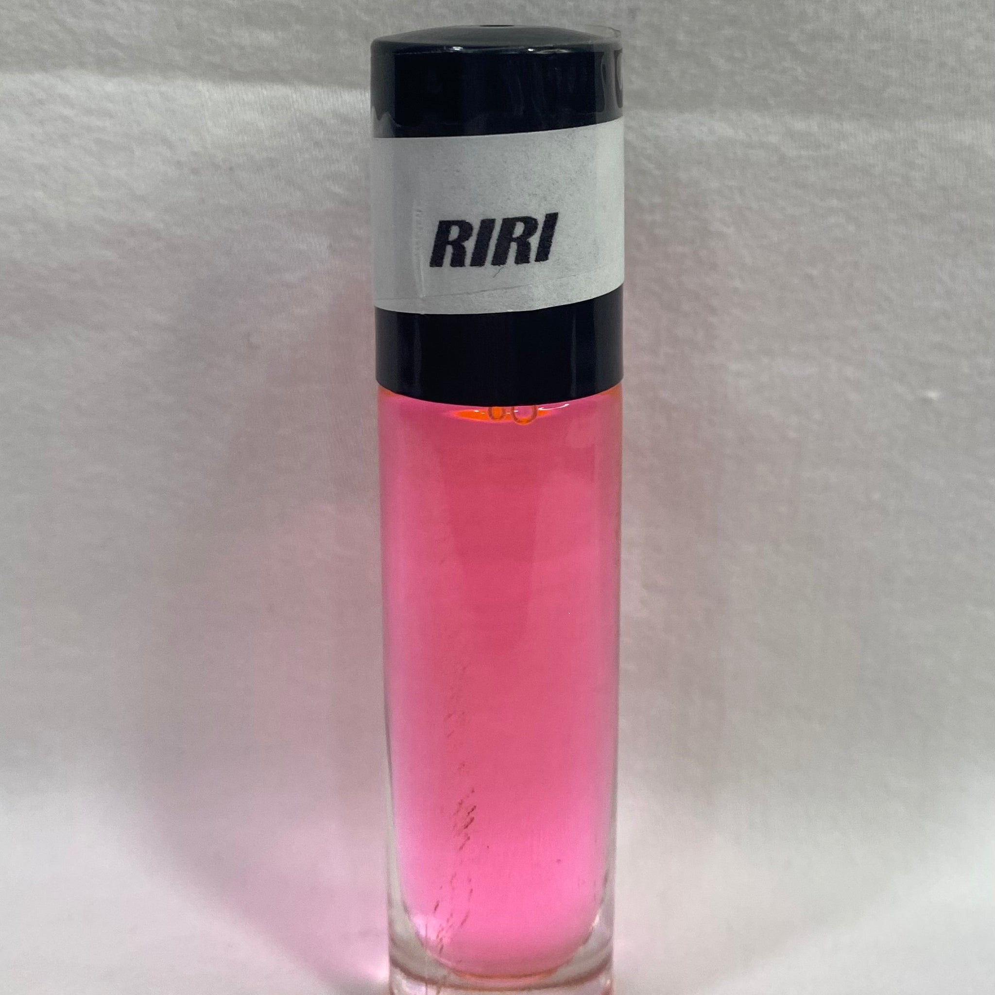 Body Oil RIRI